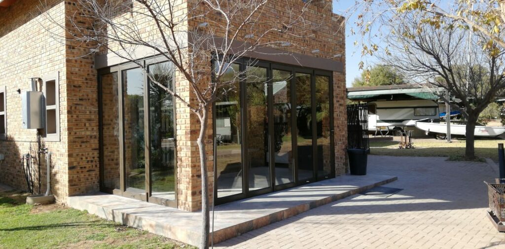 Frameless glass balustrades installation in Cape Town